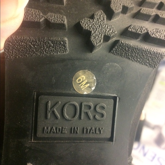 Michael Kors combat booties - Picture 5 of 6